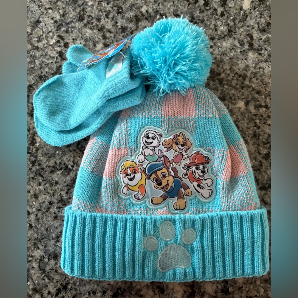 NWT- Paw Patrol hat & mitten set, one size